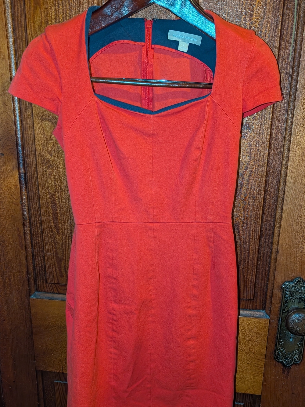 Vintage Banana Republic Size 2 Little Red Sexy Dress Sheath Cap Sleeve Pin UP